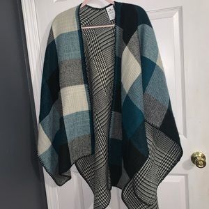 blue & black winter shaw